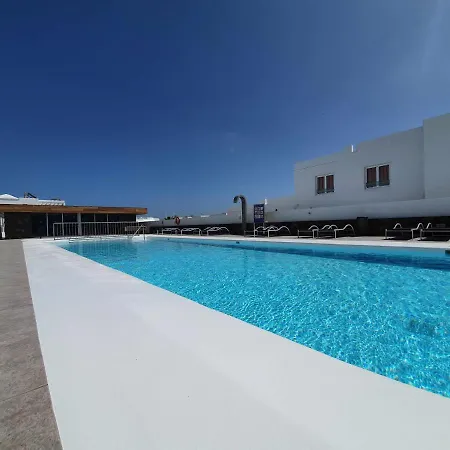 Gracioseros Sol Y Piscina Apartment