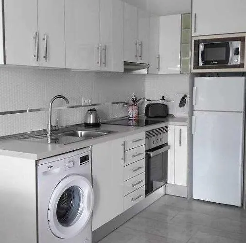 ** Gracioseros ** Sol Y Piscina דירה