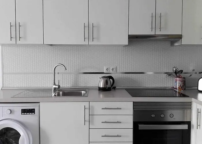 ** Gracioseros ** Sol Y Piscina * بويرتو ذيل كارمين